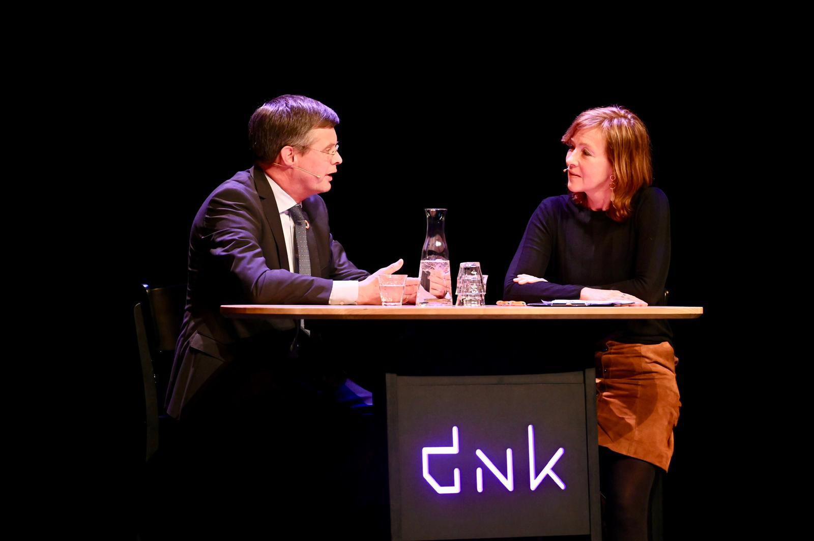 Cunera van Selm in discussie met Jan Peter Balkenende